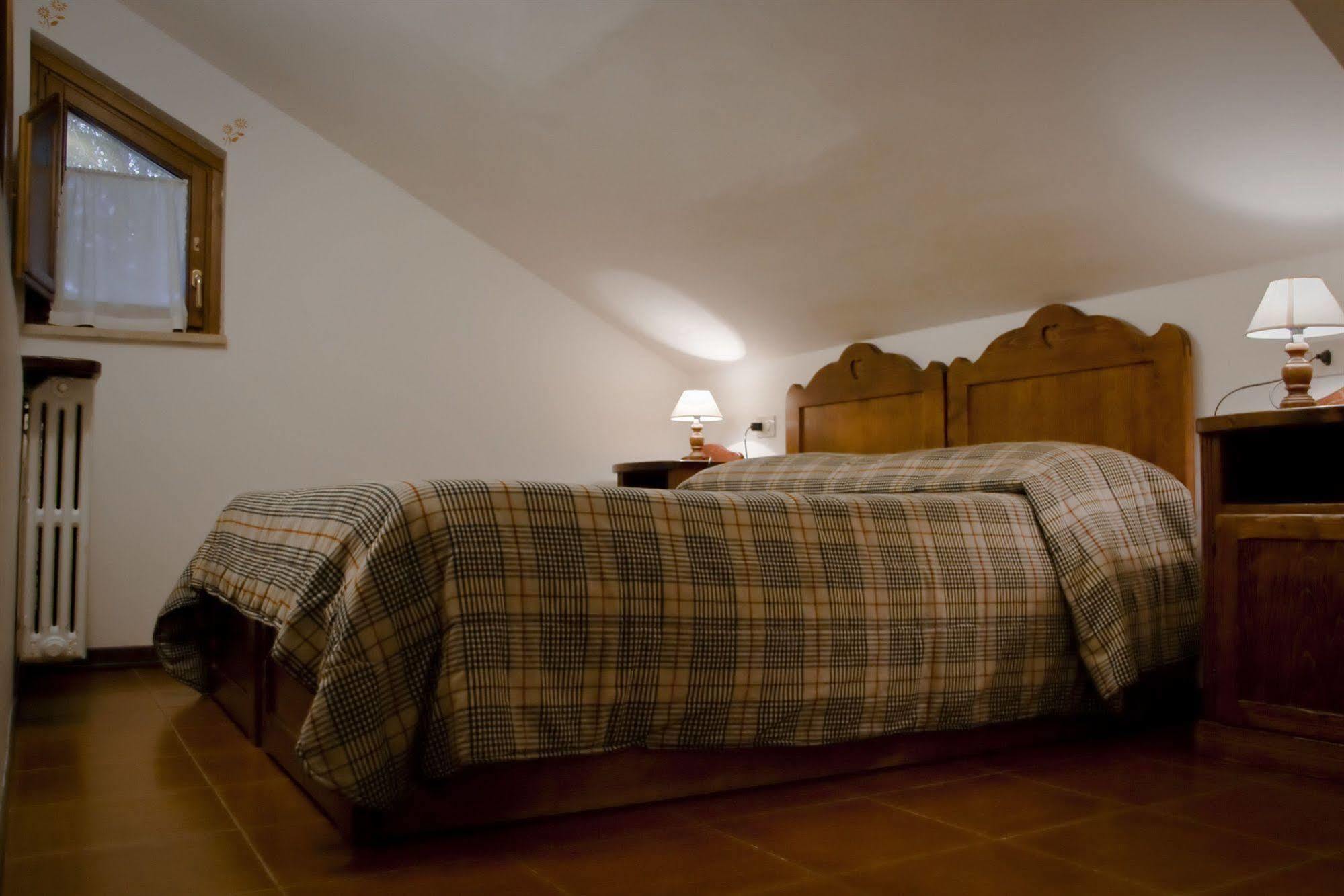 Lh Albergo Il Paradiso Pescasseroli Eksteriør billede