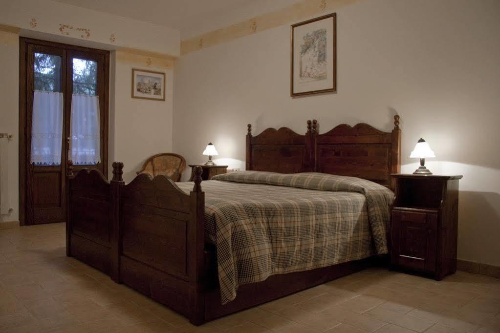 Lh Albergo Il Paradiso Pescasseroli Eksteriør billede